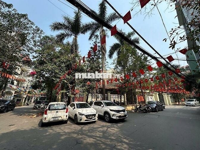 NGON BỔ RẺ - 260 m2 phân lô LẠC LONG QUÂN - CÁCH HỒ TÂY 200M