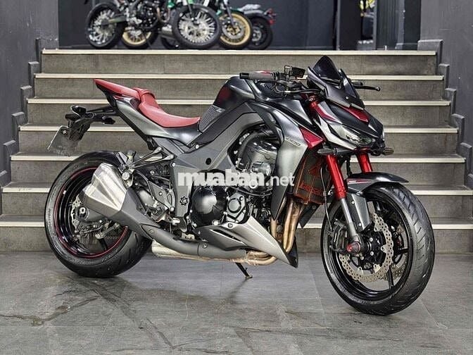 Z1000 Candy 2016 BẢO HÀNH ĐẦY ĐỦ