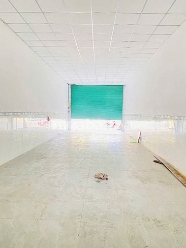 Cần cho thuê nhà mặt tiền gần trường Đại Học Y Dược