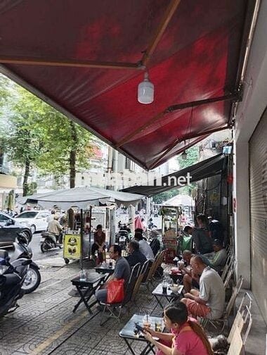 Cho thuê mặt bằng gần góc ngã 4 Tản Đà, Trần Hưng Đạo
