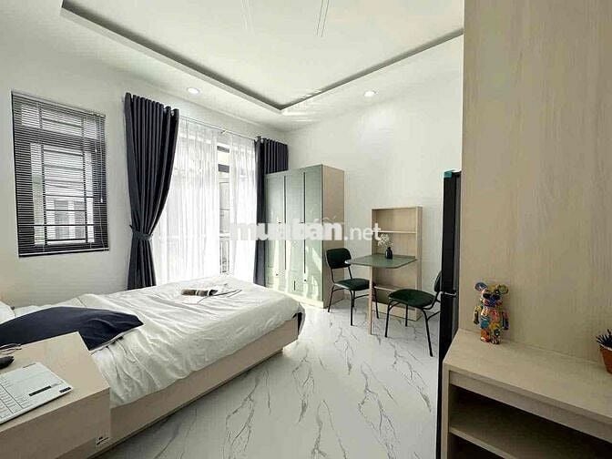 PHÒNG BAN CÔNG FULL ĐỒ GIÁP QUẬN 10 GẦN LÝ THƯỜNG KIỆT GIÁ RE