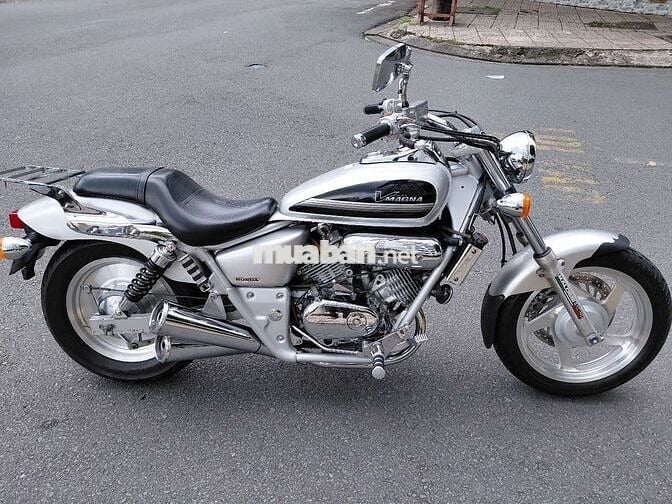 Honda Magna 250