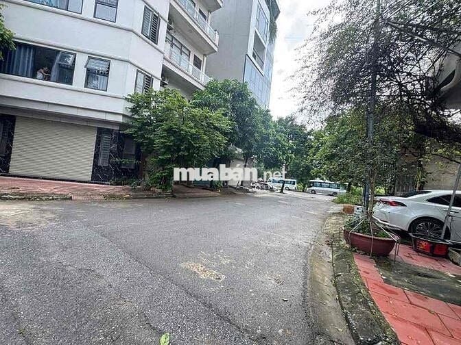 Bán Nhà Dịch Dương Nội, Aeon Mail Hà Đông S60m 3T Lô Góc Giá 17.8 Tỷ