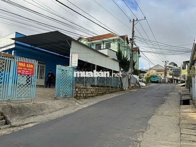 BÁN ĐẤT KÈM NHÀ MẶT TIỀN HOÀNG HOA THÁM VIEW SĂN MÂY