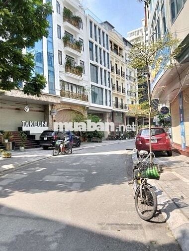 Tôi cần bán nhà mặt ngõ ô tô chánh đỗ kinh doanh vỉa hè Lạc Long Quân