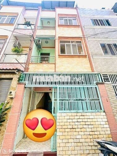 Ngang 4.2m x 16m, ngay sân bay, nhà 4 tầng BTCT, hẻm xe hơi 6m thông