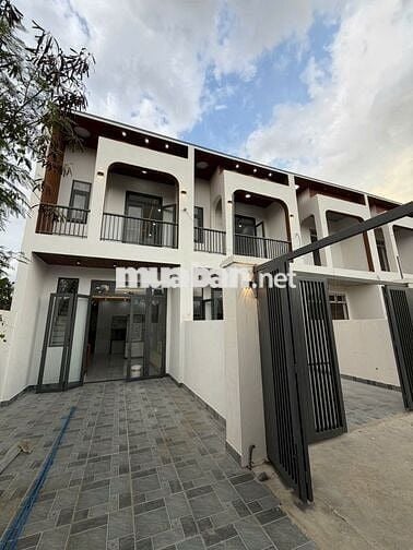SIÊU PHẨM CUỐI ĐƯỜNG HUỲNH VĂN NGHỆ BỬU LONG