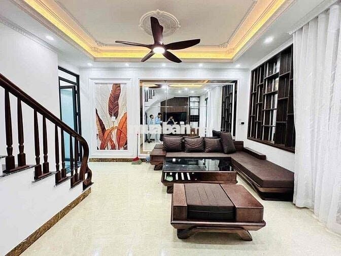 NHÀ CẦU GIẤY-34M2-6 TẦNG-MT 4M-9,35 TỶ-HAI THOÁNG TRƯỚC SAU-10M RA