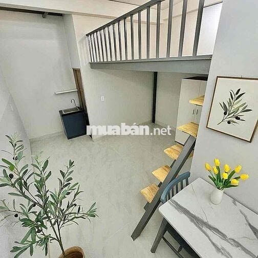 Phòng duplex mới xây giá siêu hạt rẻ đi qua ueh vhu rmit 5p đi xe