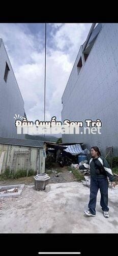LƯNG TỰA NÚI, MẶT HƯỚNG BIỂN KHU CÔNG VIÊN ĐẠI DƯƠNG TUYẾN SƠN TRÀ