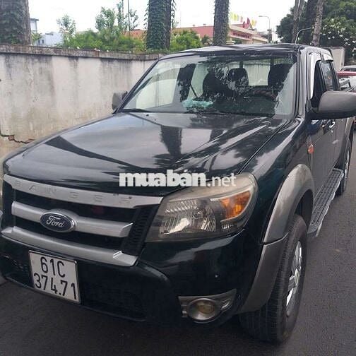 Ford ranger xe dọn đẹp giá tốt