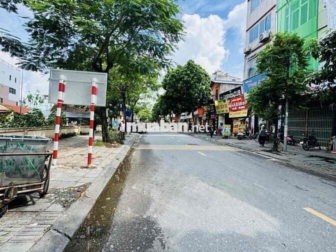 Còn sót đúng 1 lô *** nhỉnh 4tỷ ở con phố sầm uất nhất đông anh