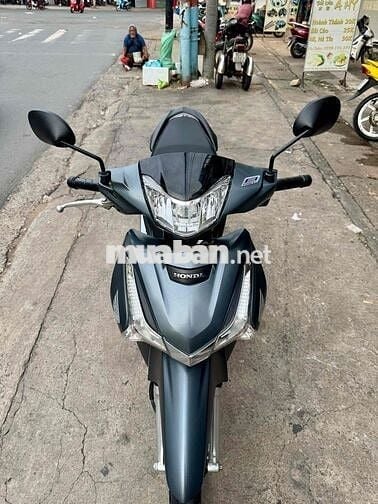 🟢🟢 Future 125 xanh đen 2022 rất đẹp có trả góp