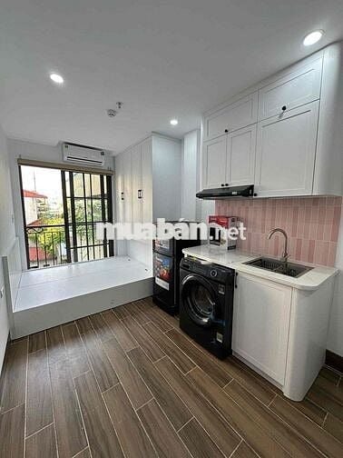 Căn hộ 25m2 mới tinh tại Bạch Mai full nội thất máy giặt Riêng