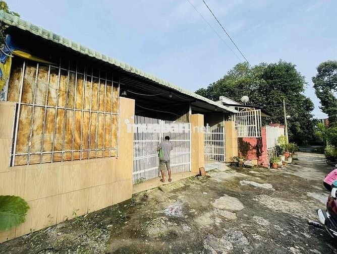 Nhà gần mặt đường Nguyễn Kim Cương tại Tân Thạnh Đông,Củ Chi