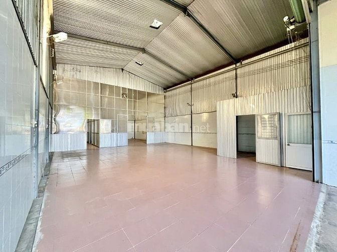 Bán nhà xưởng mặt tiền đường DH417 ngang 10 dài 48 mét gần chợ TPK