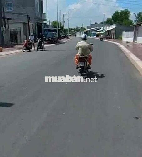 MẶT TIỀN ĐƯỜNG NGUYỄN VĂN NHUNG ( đường 909b mới)
