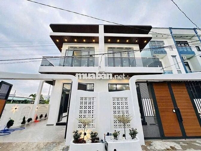 BIỆT THỰ MINI 6,8x15 SỔ HỒNG RIÊNG VỀ TRUNG TÂM BIÊN HOÀ CHỈ 8PHUT