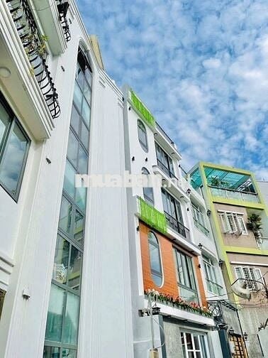 Bán nhà đẹp HXH Lê Quang Định 5.5x6.3m T,2 lầu 3pn giá 5tỷ750