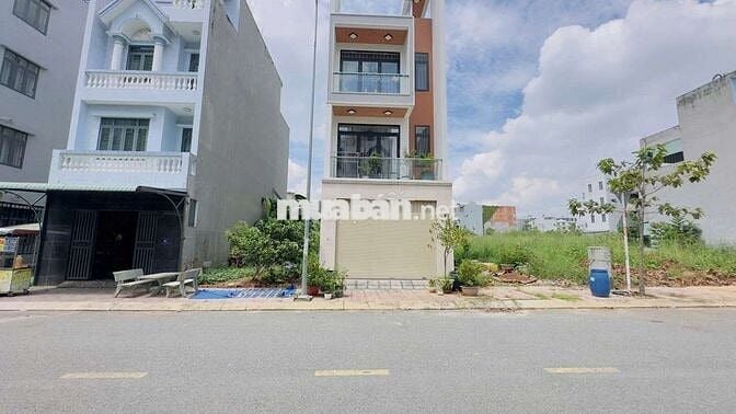 Đất trục chính phú hồng Thịnh 9, phường Bình An Tp Dĩ An