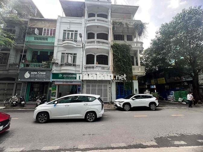 Cho thuê nhà mặt phố Hoàng Sâm, Cầu Giấy