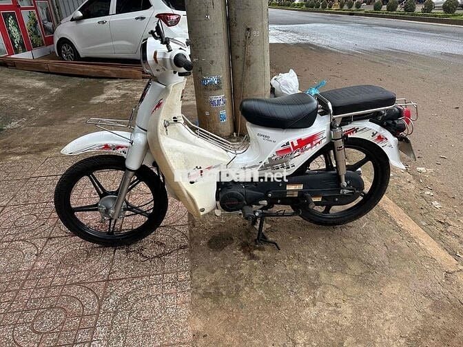 cần bán cup 50cc đời 2020 xe còn rất đẹp