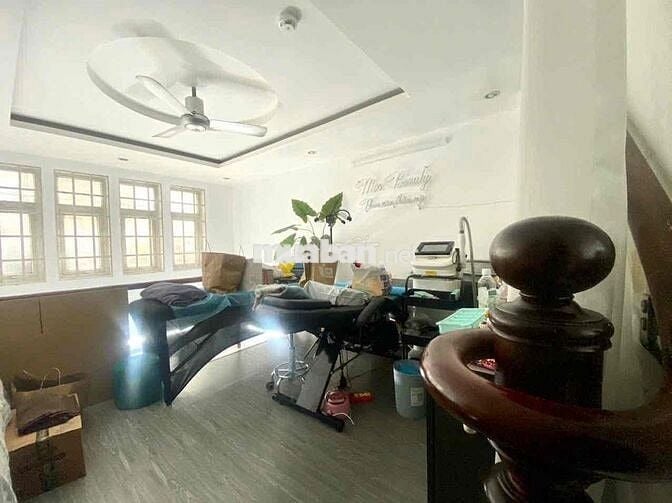 🏡 PASS MẶT BẰNG NAIL , Full Sẵn Khách Hàng , Thiết Bị - Bình Thạnh