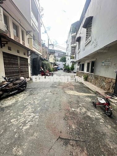 Cho Thuê Nhà Thoại ngọc hầu ngay gần UBND Quận : Đúc 3 Tấm