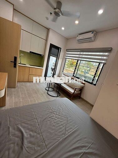 Đập hộp CCMN 30M2 full nội thất thoáng máy giặt riêng tại Ngõ Quỳnh