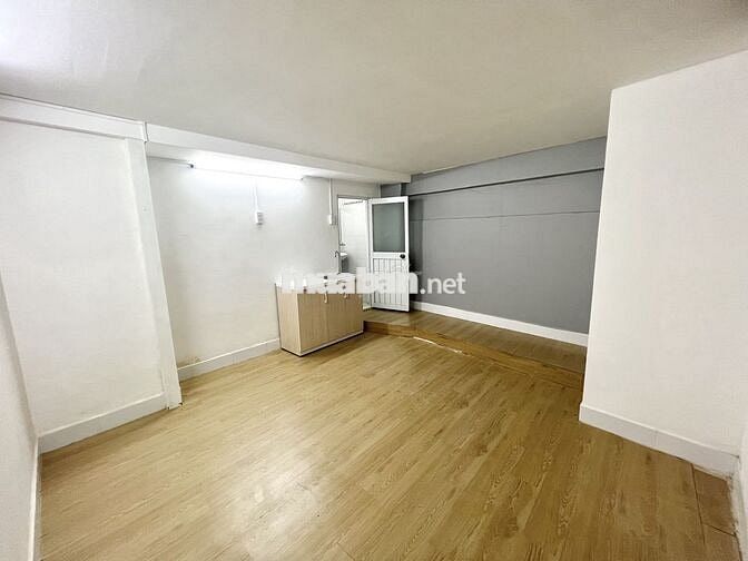 CHO THUÊ PHÒNG Studio 15m2 Q10 Giá 2tr950 Ngay Sau Lưng UEH