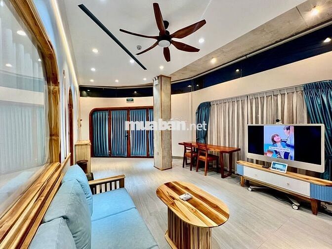 CĂN PENHOUSE 2PN 2WC CAO CẤP 80M2 KHU VỰC YÊN TĨNH FULL NỘI THẤT