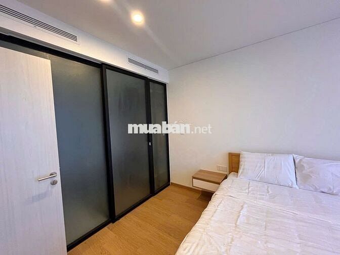 GẤP TIỀN CẦN BÁN - 1PN SAM TOWER TẦNG CAO - VIEW ĐẸP NHẤT SÁT SÔNG