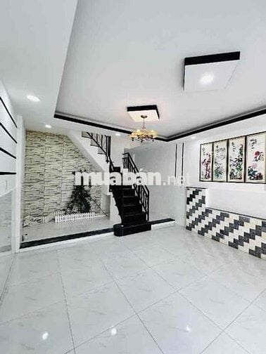 💥 Hiếm có! Nhà 2 tầng BTCT 50m², 3PN, hẻm XVNT, sát Quận 1 – giá chỉ 4