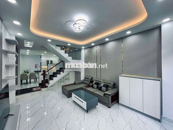 Bán nhà HT17 sau lưng bến xe buýt hiệp thành 4x13m đúc thật 1 tỷ 878