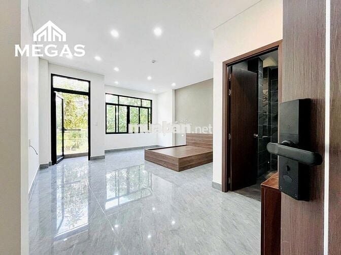 ⭐ CĂN HỘ BAN CÔNG RỘNG 35M2 MỚI XÂY - FULL NỘI THẤT - NGAY ĐH VĂN LANG