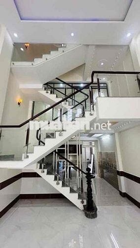 NHÀ ĐẸP 4 TẦNG KHU NHÀ GIÀU HẺM VÍP XE HƠI VÀO NHÀ- NGUYỄN ẢNH THỦ TCH