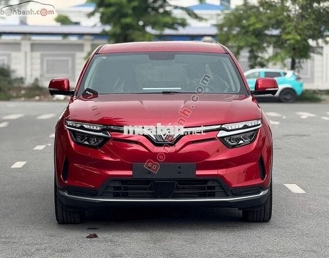VinFast VF8 S 2024 - 780 Triệu