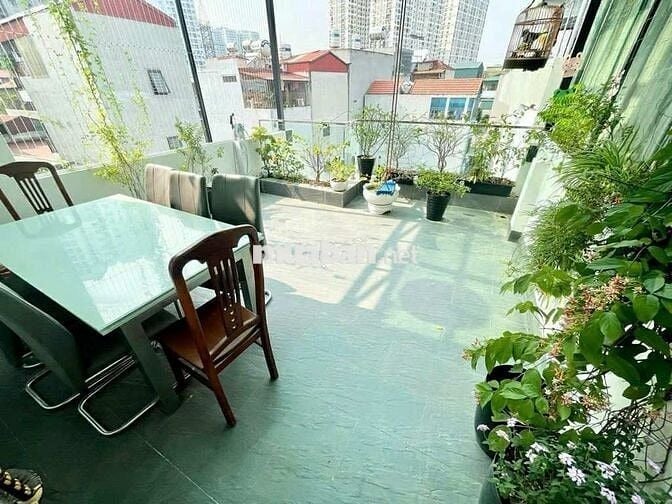 Nhà 120 Dương Văn Bé 62m2 xây 5 tầng full đồ rất đẹp, ngõ thông oto