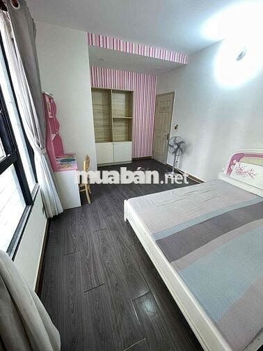 Chunhs Chủ Cho Thuê Phòng Era Town Đức Khải