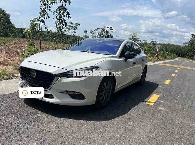 Mazda 3 2018 1.5 AT Sedan - 68000 km