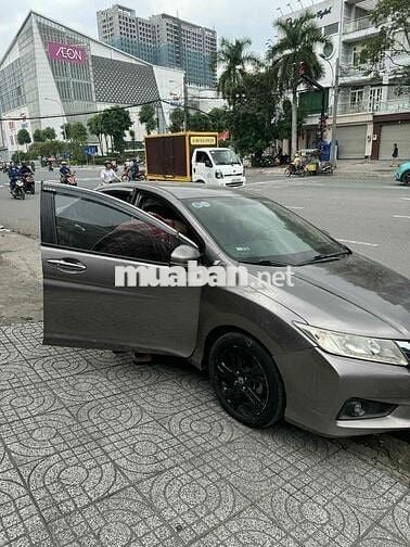 Honda City 2016 1.5 CVT - 200000 km