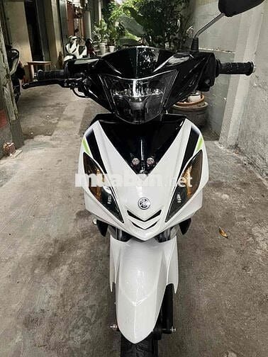 ex mới dọn ít đi . nhà trật nên bán