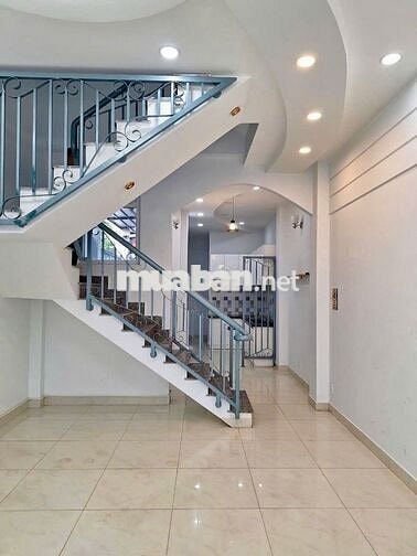 CHO THUÊ NHÀ 3 ,5 TẦNG  TÂN CHÁNH HIỆP – Q12 ĐƯỜNG XE TẢI GIÁ CHỈ 10TR