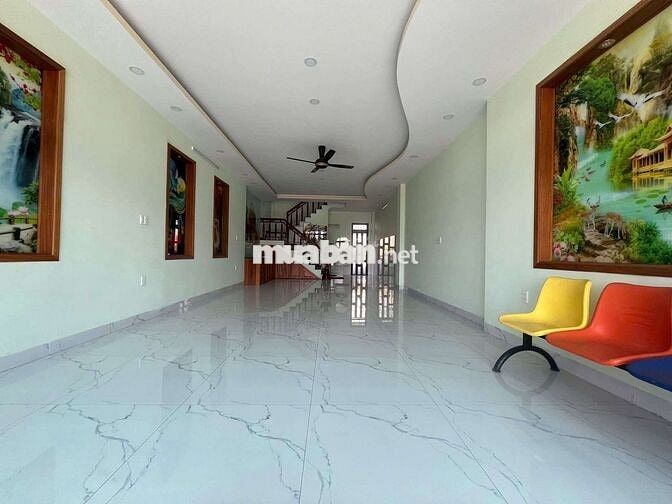 Cho thuê nhà 3 lầu 4 phòng ngủ ở bình an kdc phú hồng thịnh dĩ an