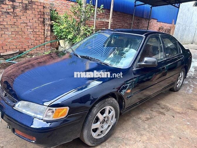 Honda Accord 1994 2.0 MT - 234567 km