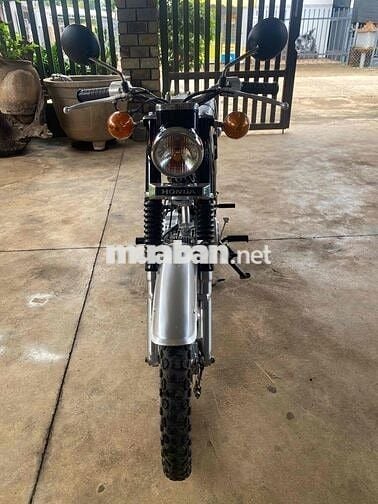 cần bán xe tâm huyết, xe chỉ về đổ xăng đi