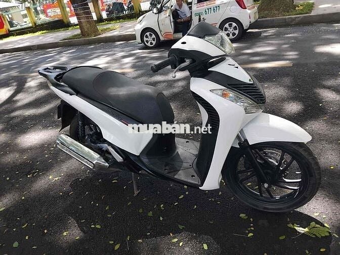 BÁN SH NAM KHOÁ THÔNG MINH TRẢ GÓP ĐƯA 9TR NHẬN XE
