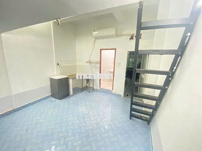 Phòng trọ full nội thất, 35m2, đường Đinh Bộ Lĩnh, ngã tư hàng xanh