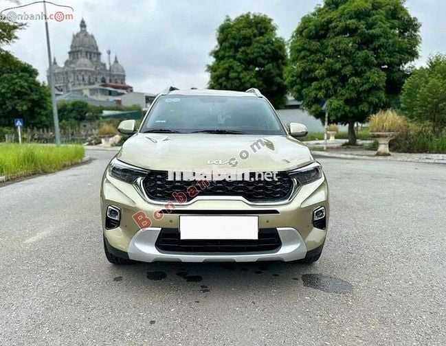 Kia Sonet Premium 1.5 AT 2023 - 555 Triệu
