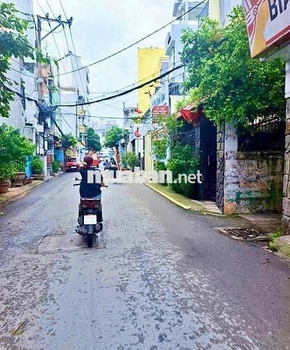 Cho thuê nguyên căn rộng thoáng, 4pn, hẻm tải thông, Lê Đức Thọ p16 GV